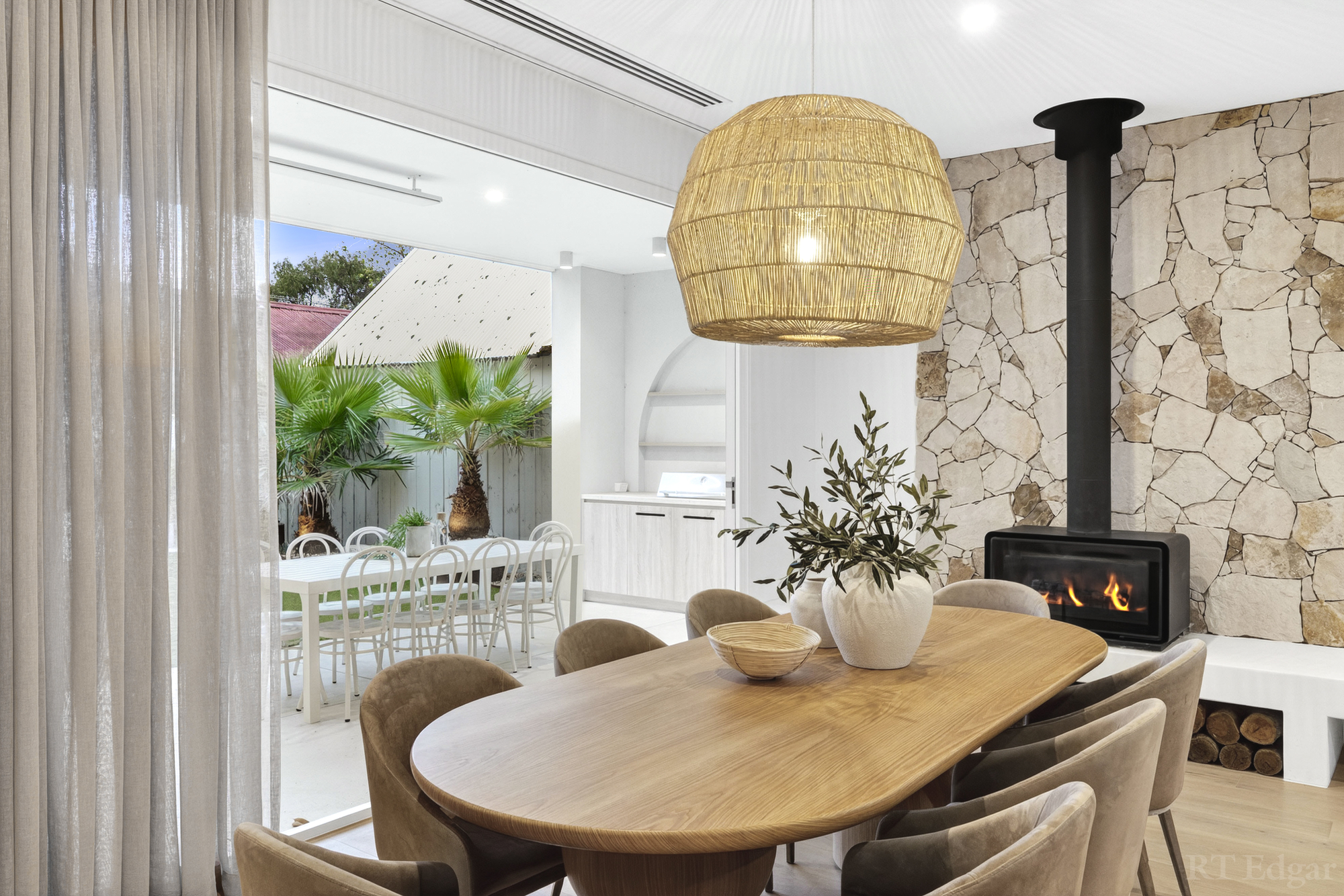 Thorn Street custom home photo 11